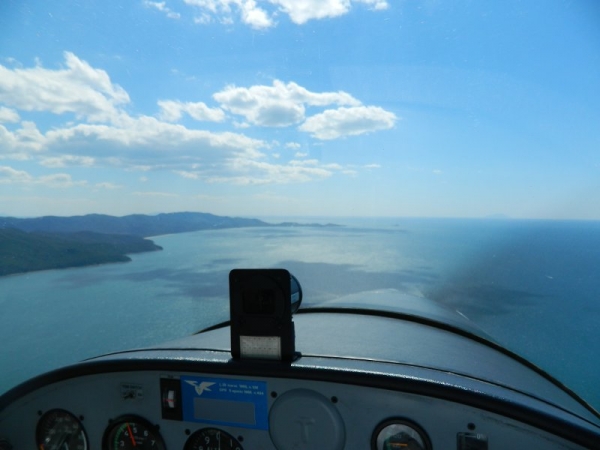 Vista di Punta Ala dall'aereo
